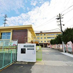 東山本小学校